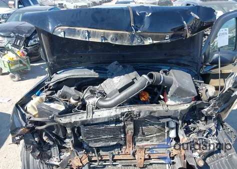 2012 Suzuki Equator Sport from USA, damaged, VIN 5Z61D0FV2CC448644